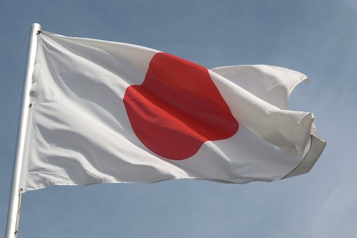 Власти Японии рекомендовали экс-премьеру Хатояме отменить поездку в Крым
