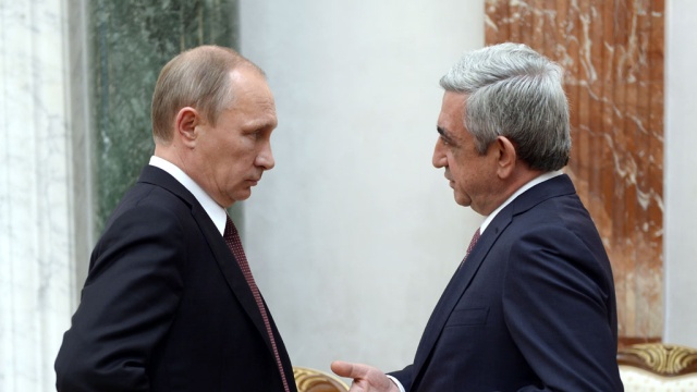 Президент Армении и России обсудили по телефону планы предстоящих личных контактов