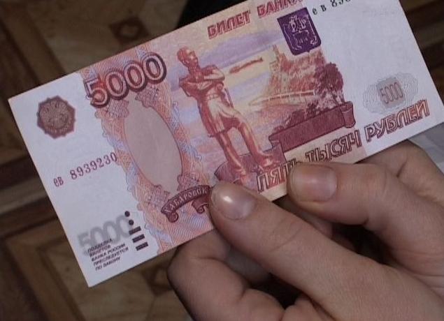 Уроженец Чечни задержан за попытку сбыть партию фальшивок на 10 млн руб