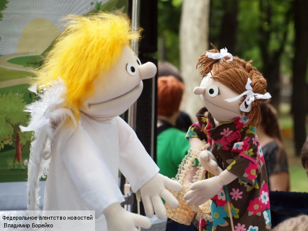 Омичи ввели санкции против польских и болгарских кукольников