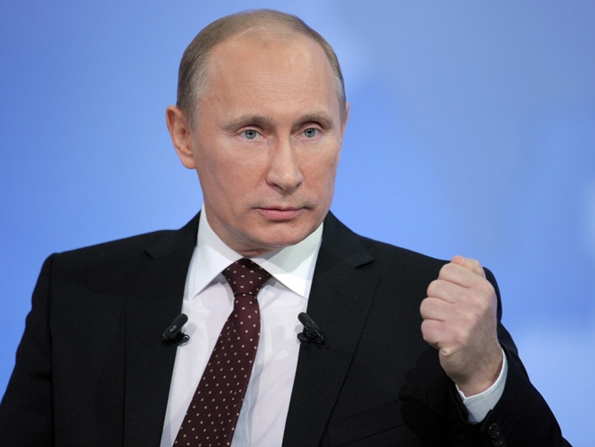 Нужно достичь названных в послании показателей в экономике — Путин