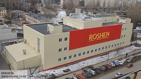 В СК ответили на обвинения в связи с обысками на фабрике Roshen