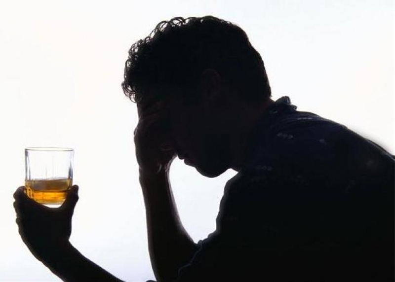 Алкоголики реже страдают от сердечных приступов и катаракты — Ученые