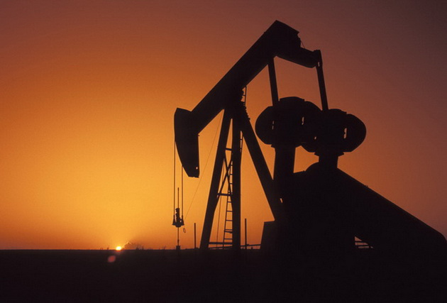 ОПЕК может сократить добычу нефти, чтобы противостоять возможному наплыву иранской нефти