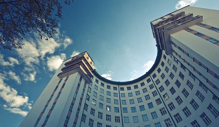 Гостиница «Исеть» и Главпочтамт в Екатеринбурге могут попасть в список наследства «Юнеско»