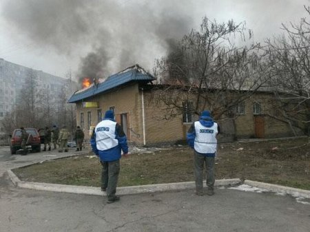 Последствия обстрела Мариуполя (24.01.2015)