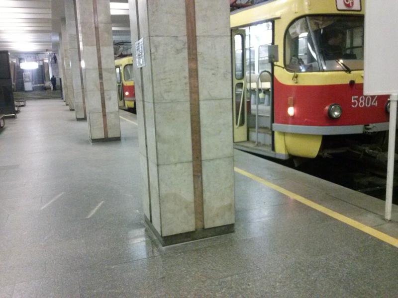 Скоростной трамвай сошел с рельсов на остановке «Монолит» — Волгоград