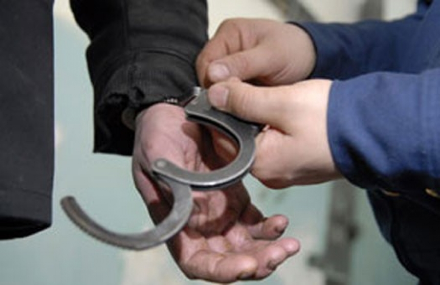 В Петербурге два человека задержаны за незаконный оборот наркотиков