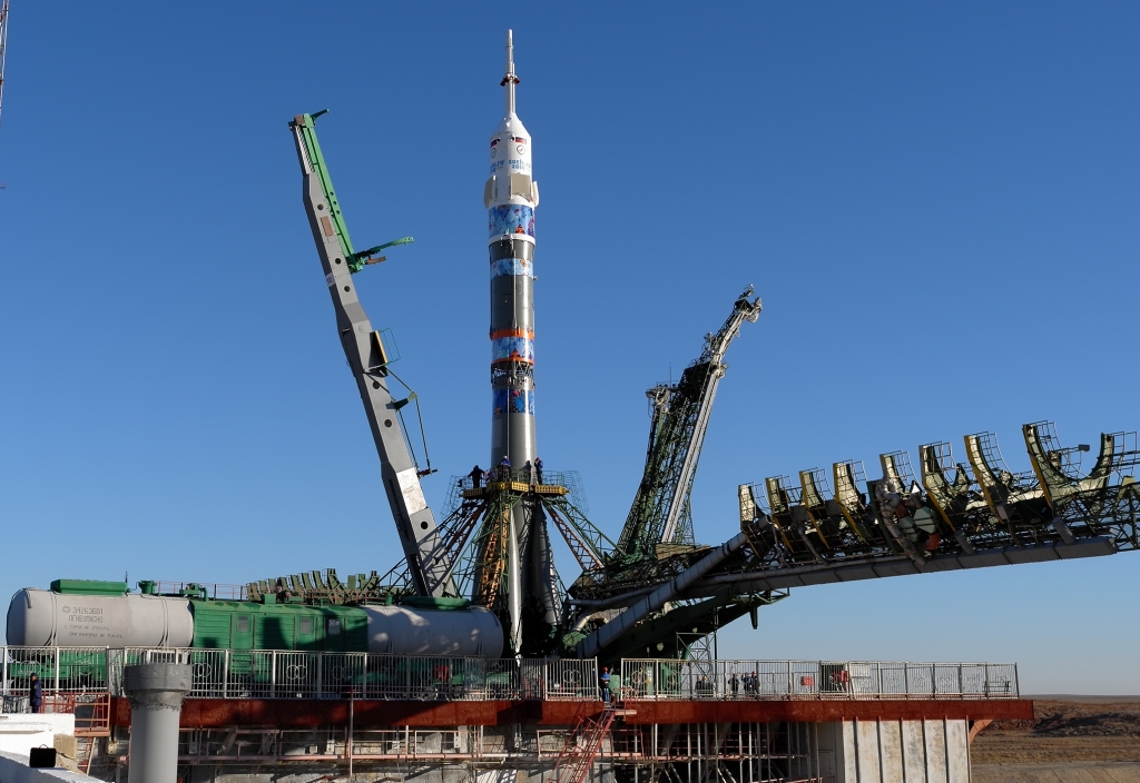 Роскосмос хочет возобновить полеты туристов на МКС