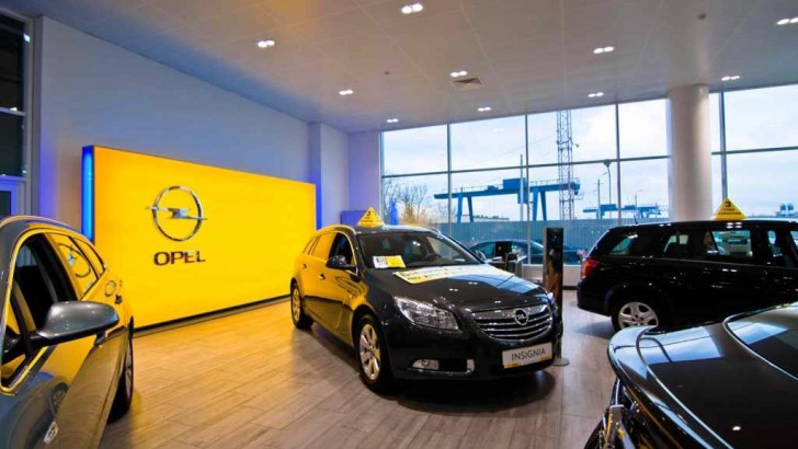Автосалон Opel