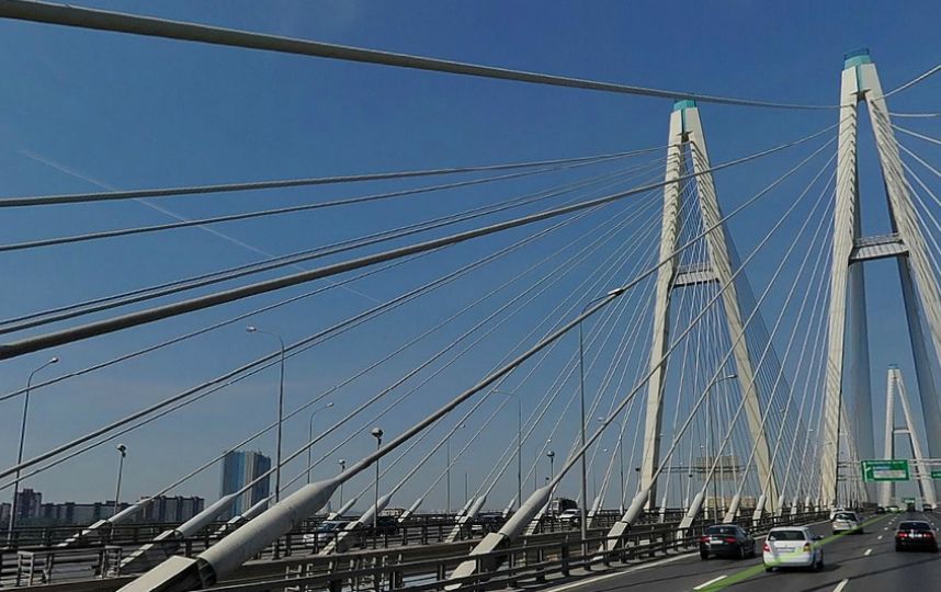 27-летний житель Парголово прыгнул с Вантового моста
