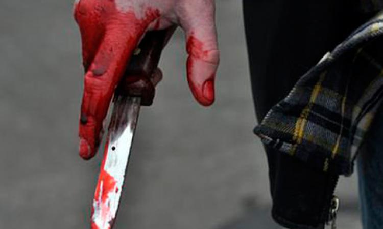 Москва: врачи скорой оставили мужчину истекать кровью на дороге
