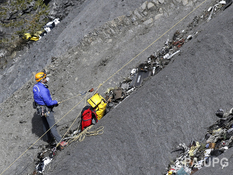 Поиск обломков лайнера компании Germanwings во французских Альпах завершен