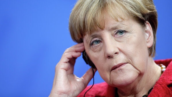 Германия ожидает от мигрантов уважения к ценностям страны — Меркель
