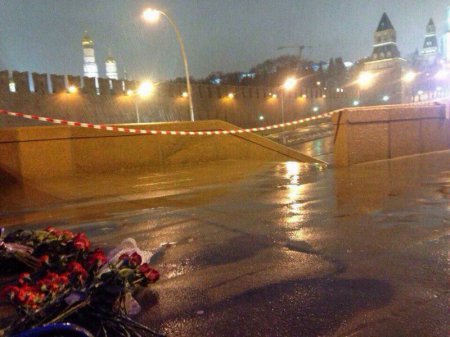 Следователи рассказали о версиях убийства Немцова