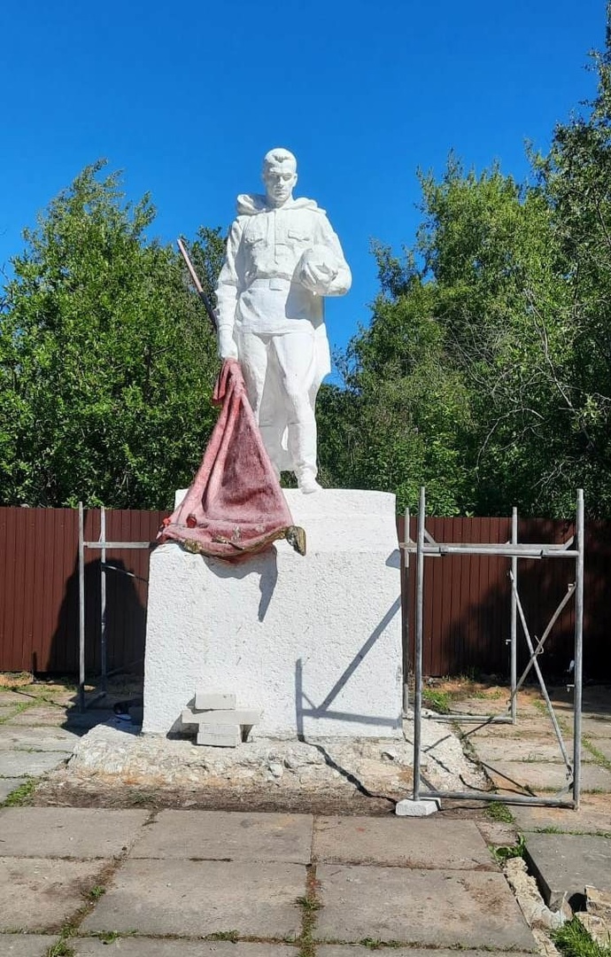 Восстановление и сохранение исторического наследия: реставрация памятника великой воине в Архангельске