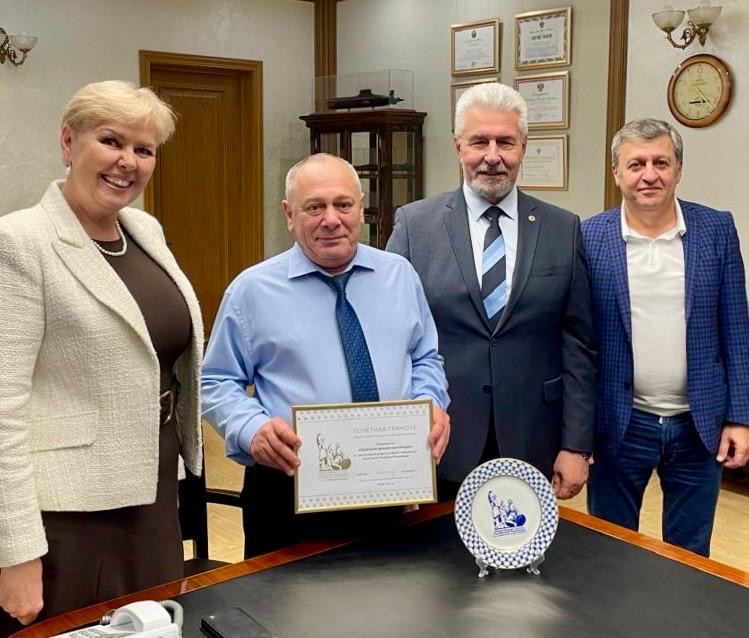 Михаил Будниченко награждён Почётной грамотой Общественной палаты РФ за вклад в развитие гражданского общества
